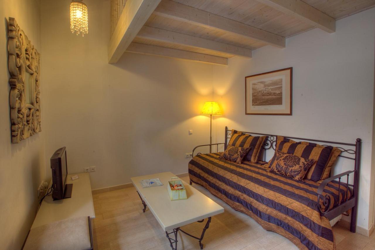 Portadelmare Deluxe Suites Hydra  Eksteriør billede