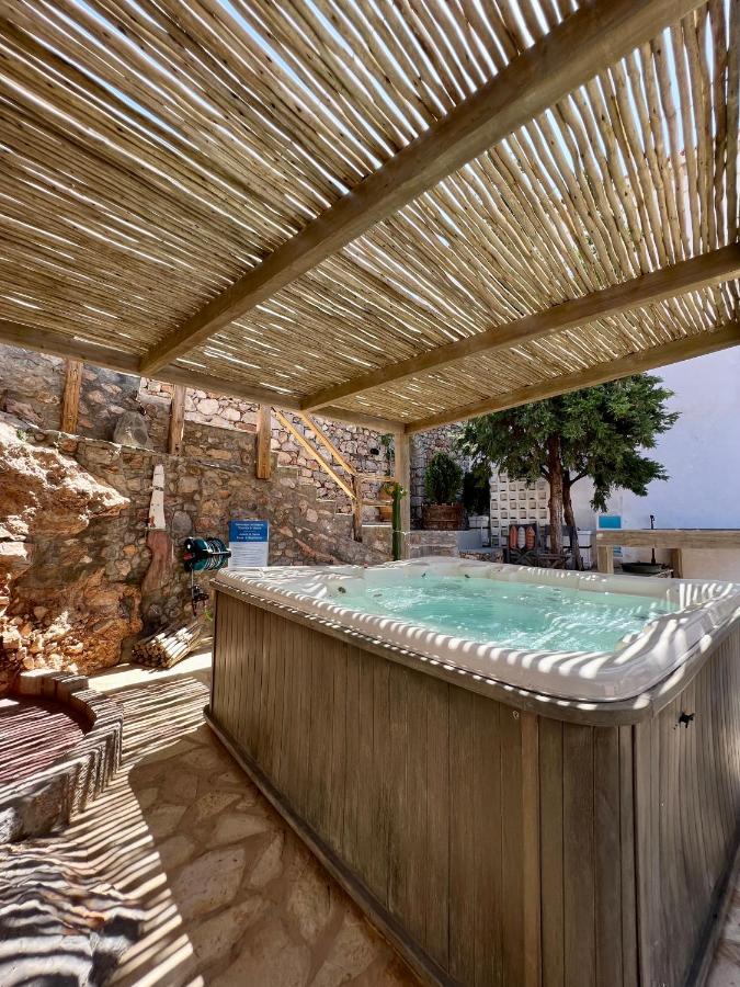 Portadelmare Deluxe Suites Hydra  Eksteriør billede