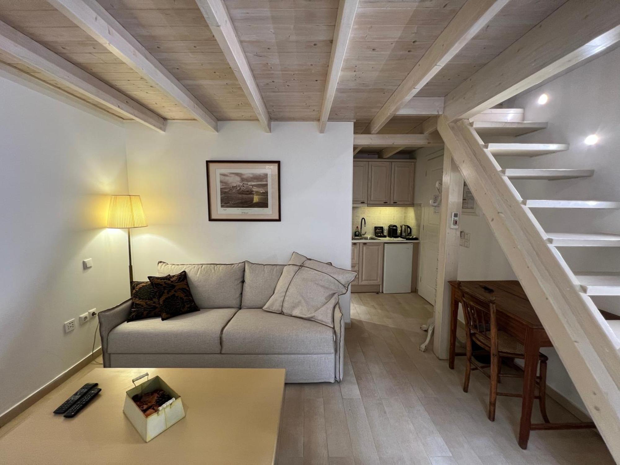 Portadelmare Deluxe Suites Hydra  Eksteriør billede